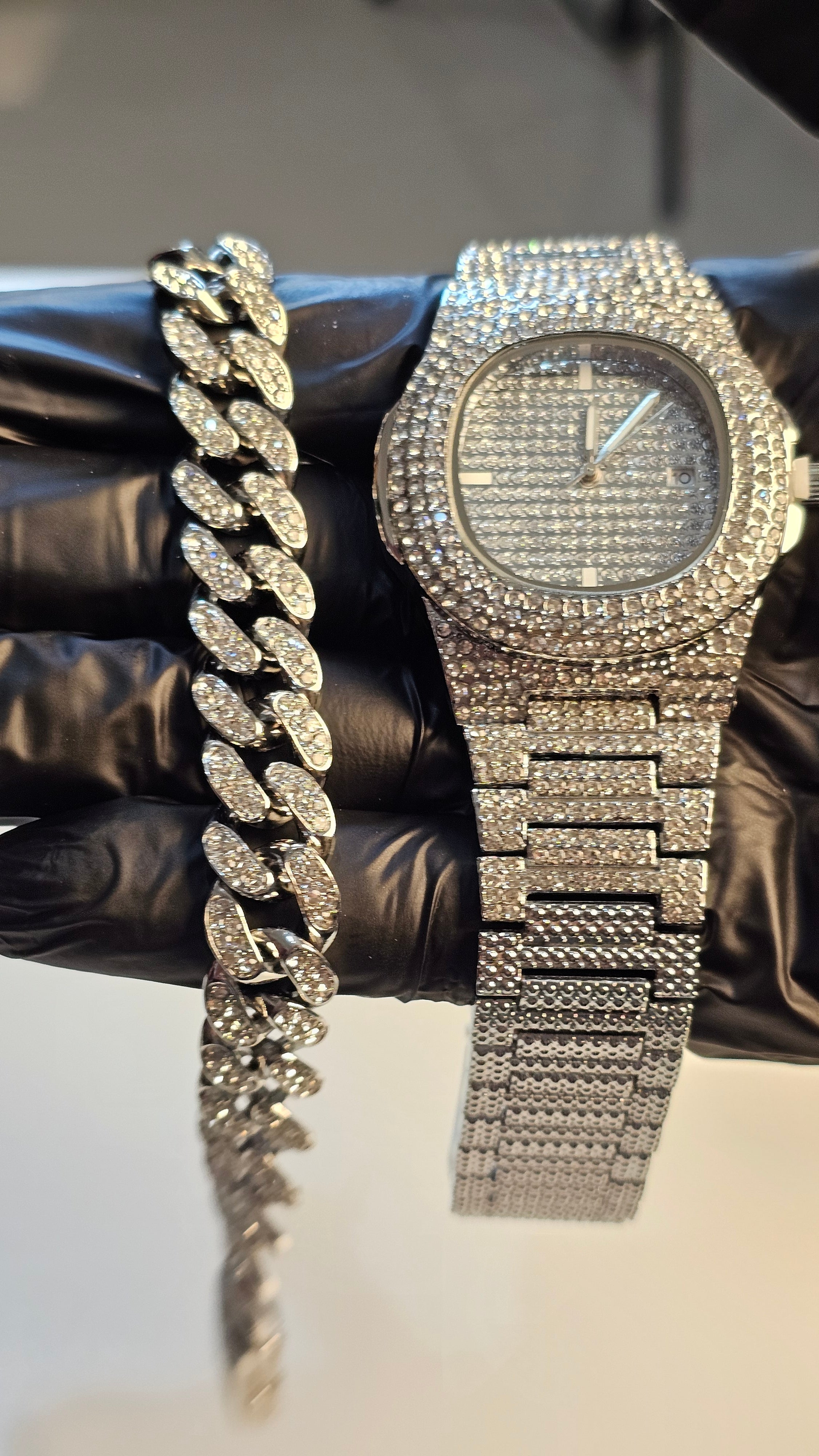 🔥 Luxury Iced-Out Watch & Cuban Bracelet Set – Gold & Silver Bling Jewelry ⌚💎
