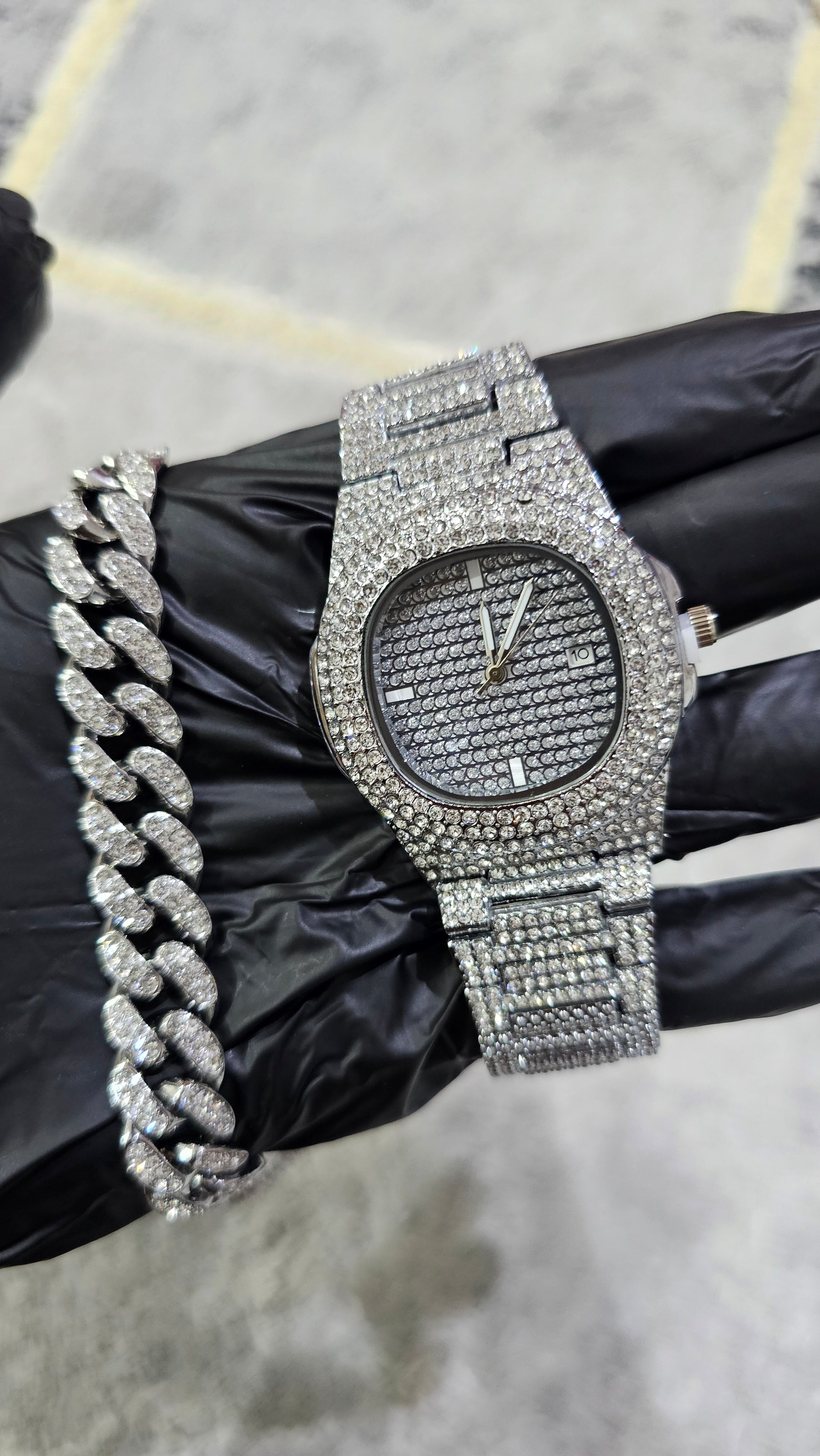 🔥 Luxury Iced-Out Watch & Cuban Bracelet Set – Gold & Silver Bling Jewelry ⌚💎