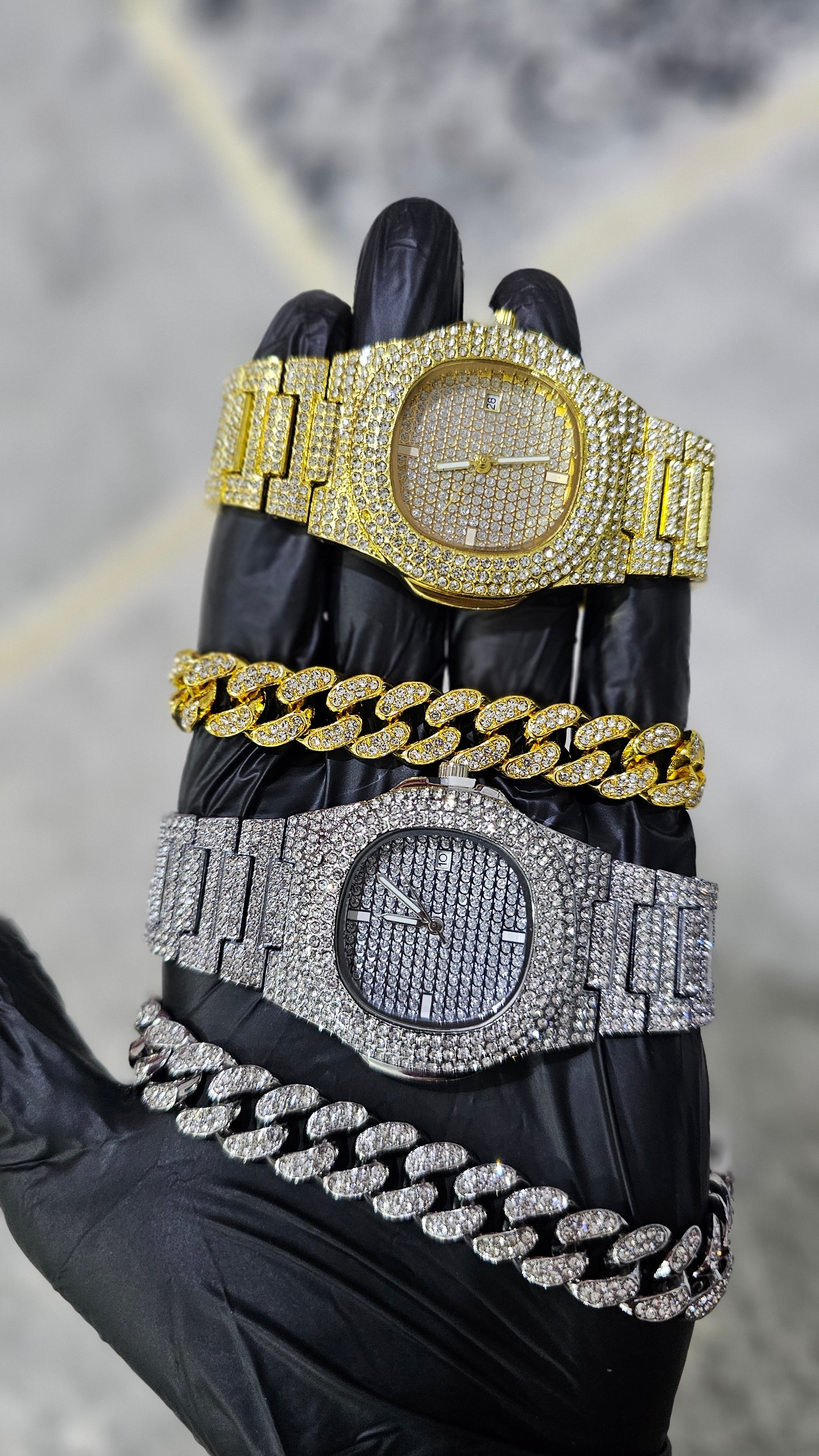 🔥 Luxury Iced-Out Watch & Cuban Bracelet Set – Gold & Silver Bling Jewelry ⌚💎